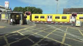 Birkdale Level Crossing [upl. by Nyladnek635]